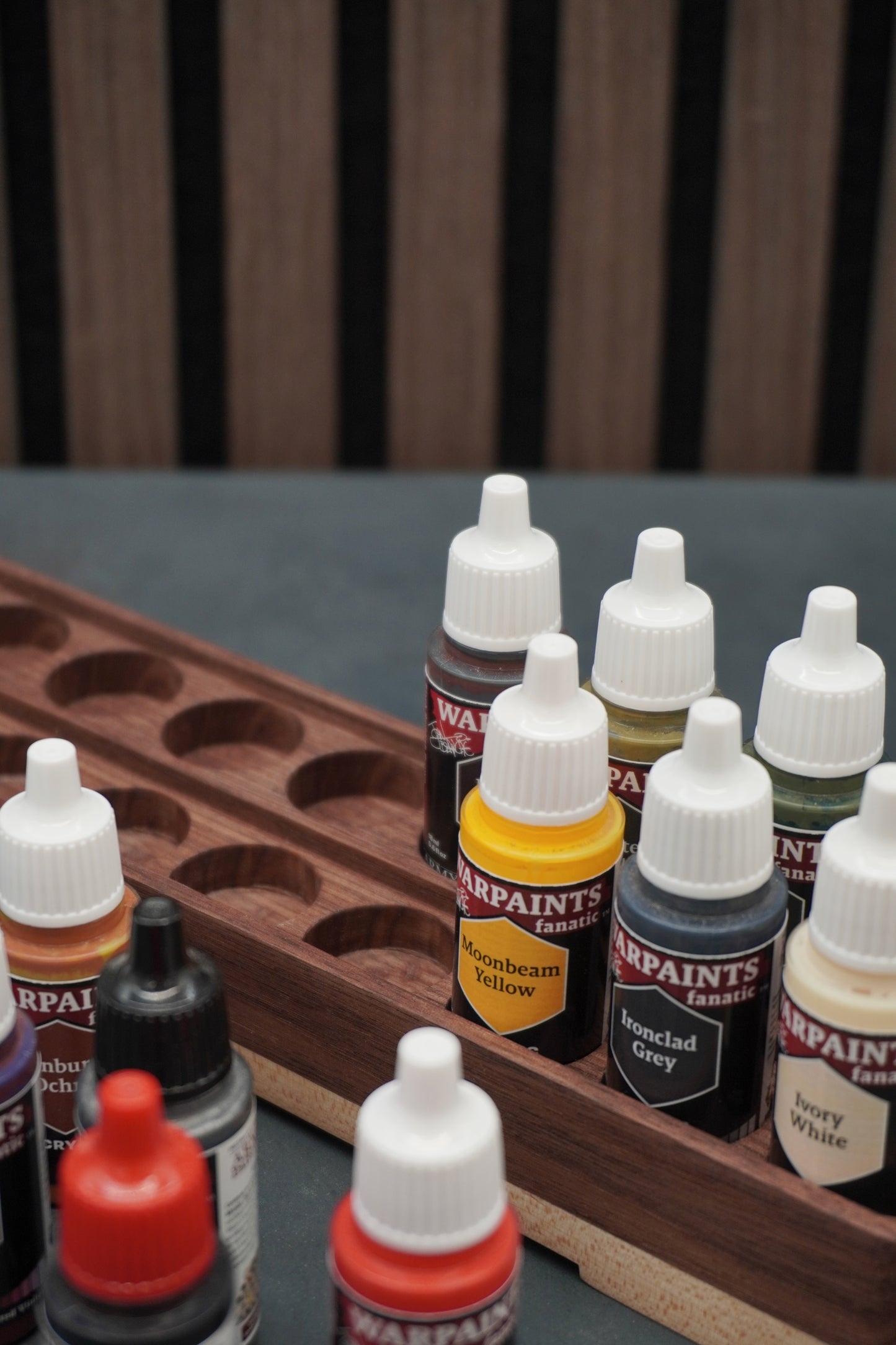 The Crucible - Solid Walnut & Maple Paint Holder
